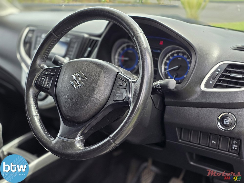 2017' Suzuki Baleno photo #5