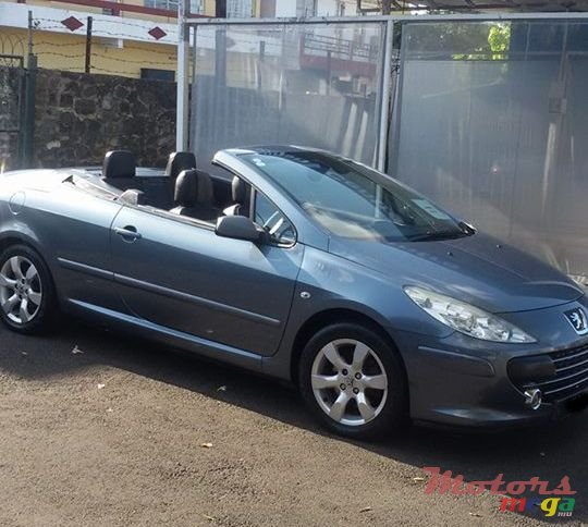 2008' Peugeot 307 photo #2