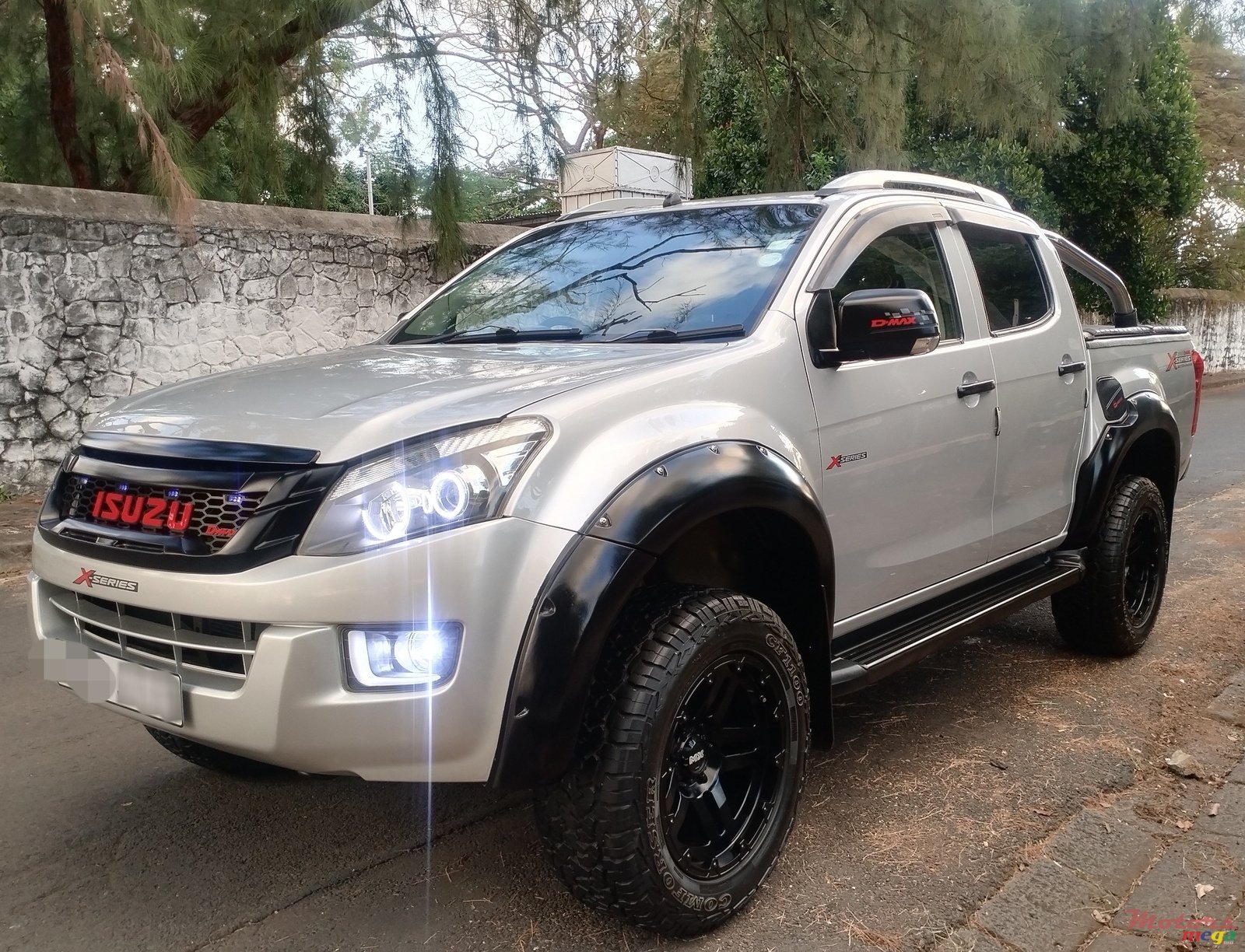 2014' Isuzu D-Max photo #1