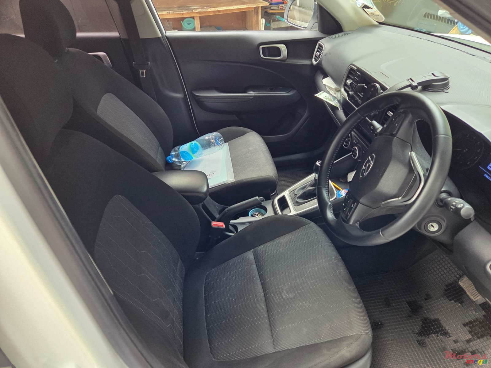 2021' Hyundai venue photo #3