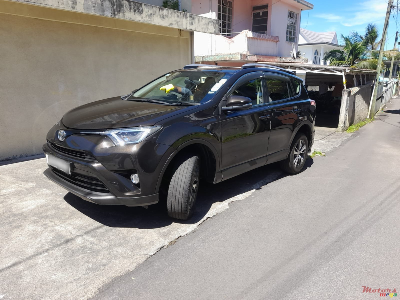 2016' Toyota RAV4 None photo #2