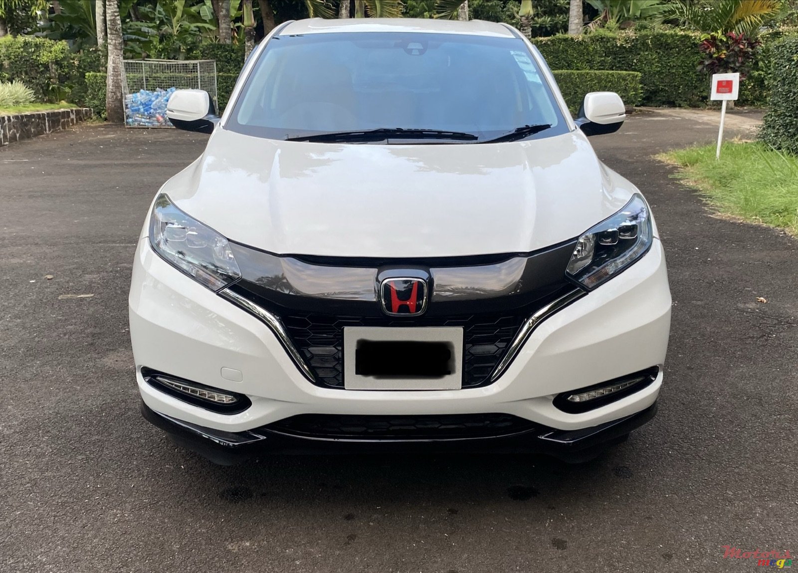 2016' Honda Vezel photo #1