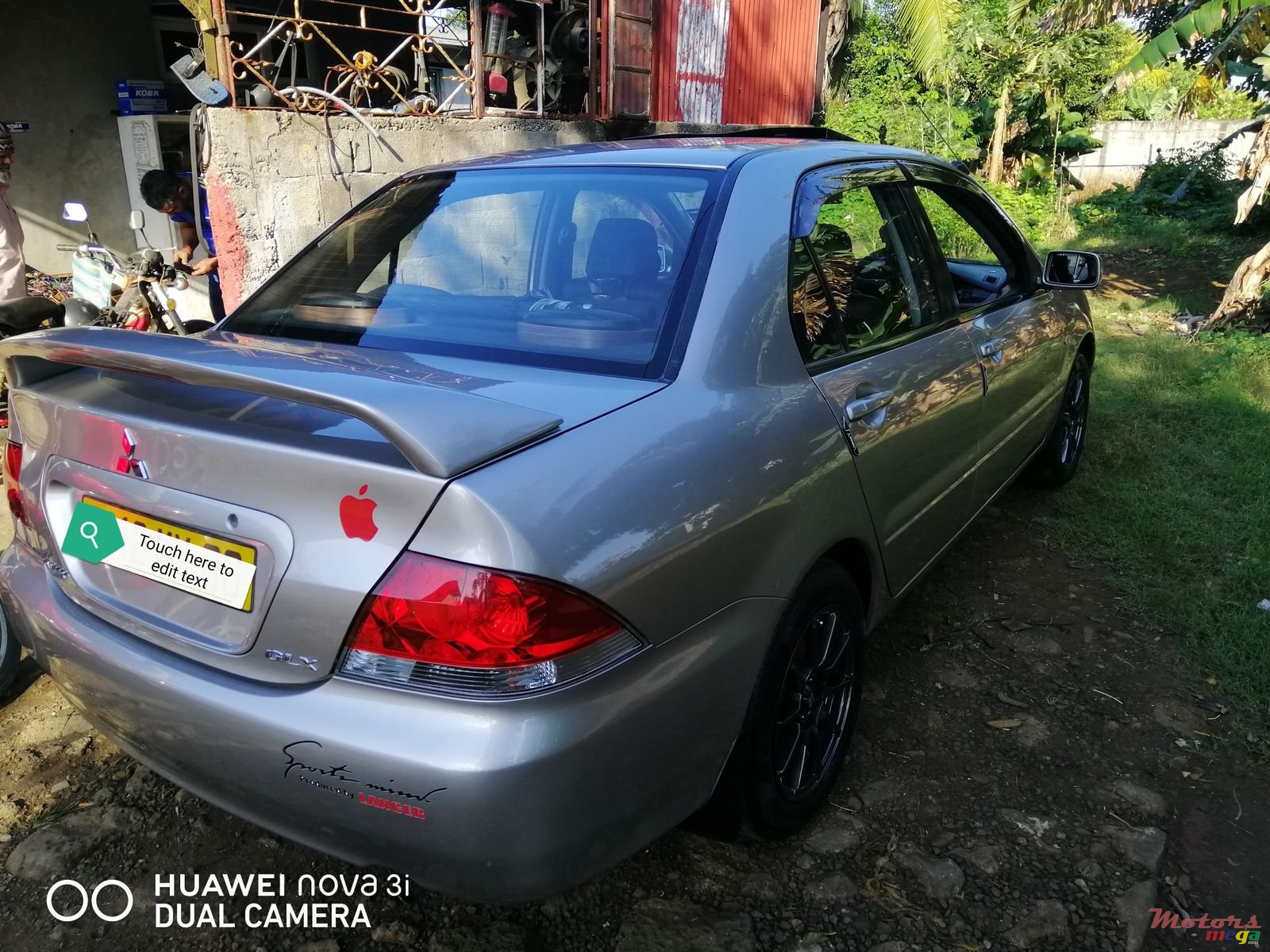 2006' Mitsubishi Lancer Glx photo #2