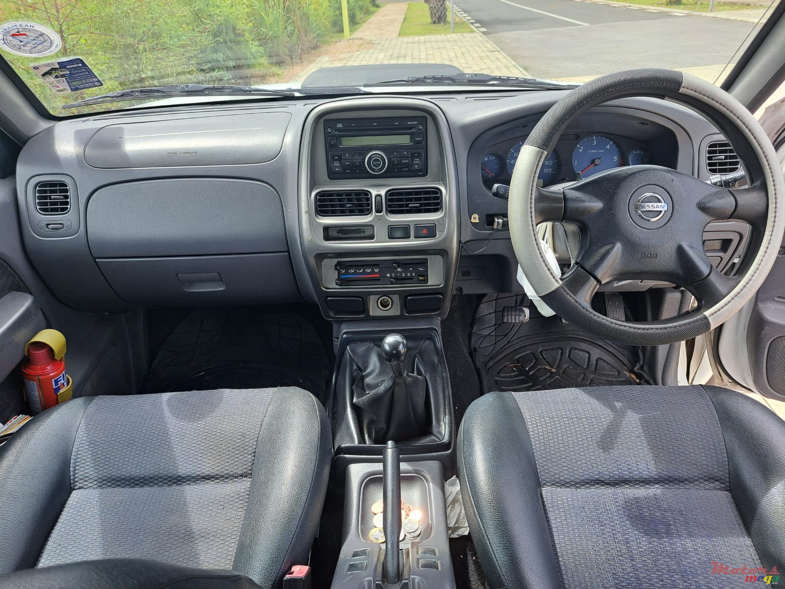 2015' Nissan Hardbody photo #6