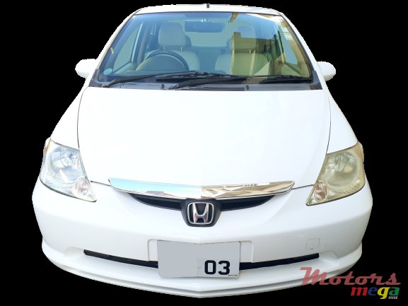 2003' Honda Fit Aria photo #1