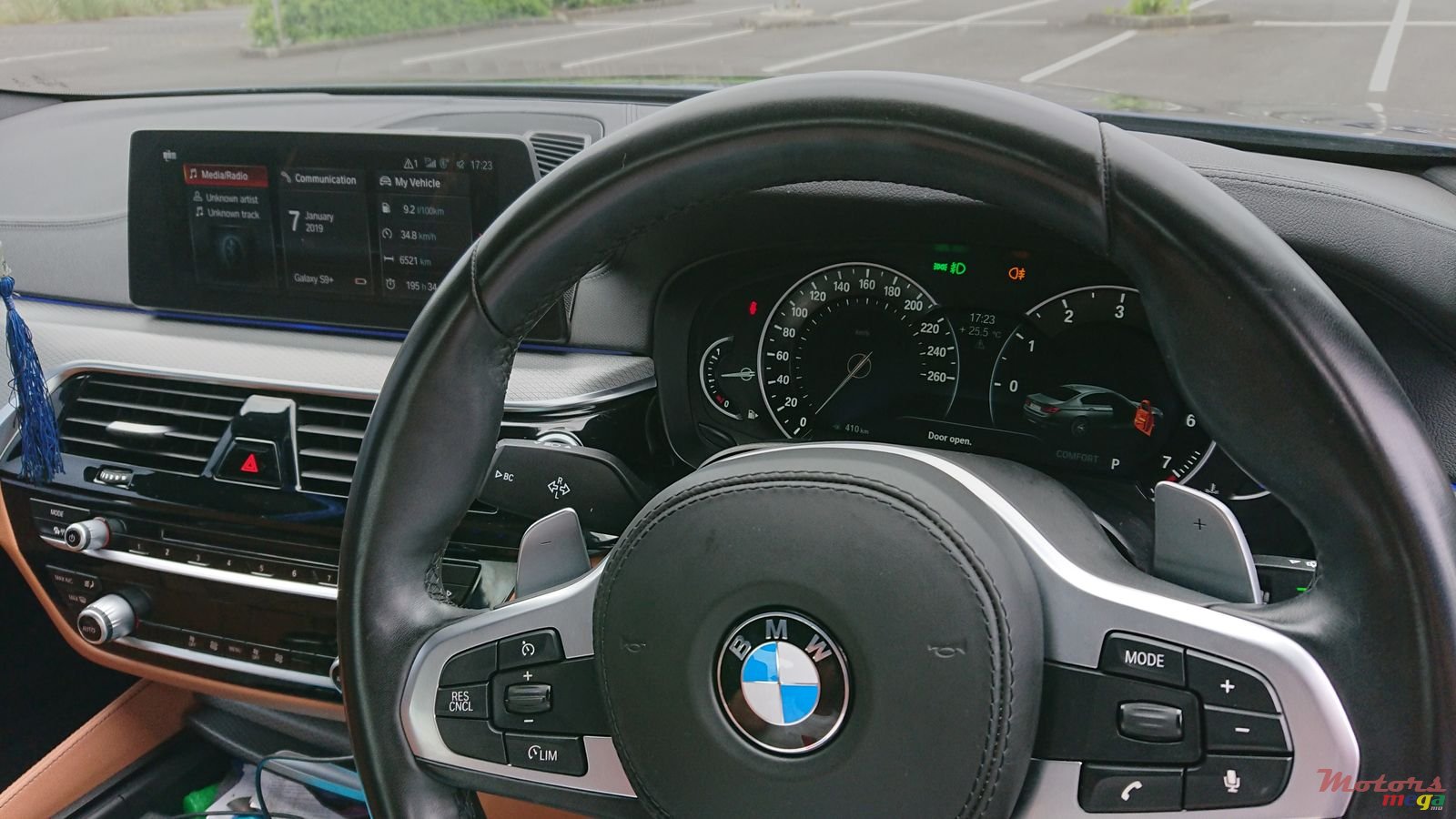 2018' BMW 5 Series M Performance photo #4