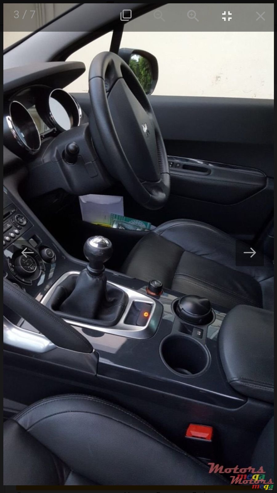 2010' Peugeot 3008 Premium photo #4