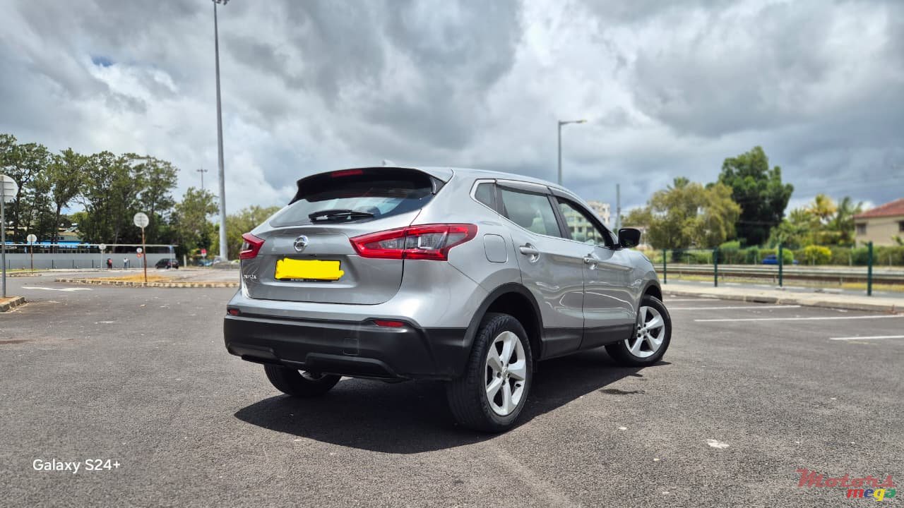 2020' Nissan Qashqai photo #3