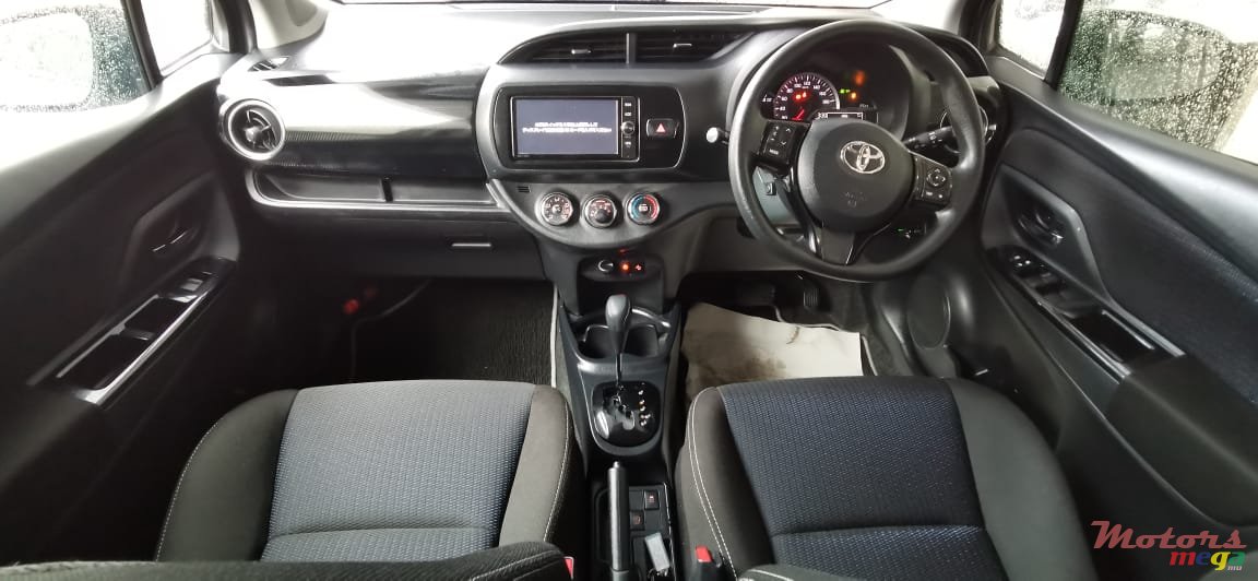 2018' Toyota Vitz photo #4
