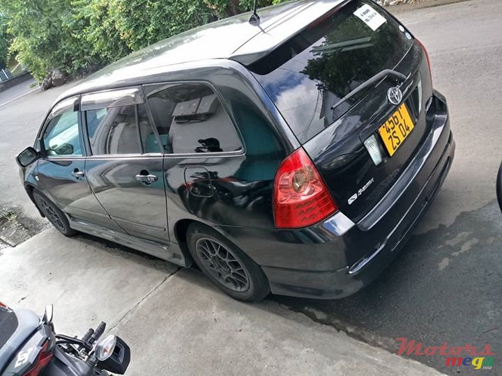 2005' Toyota Corolla DVD PLAYER,REVERSE CAMERA photo #2