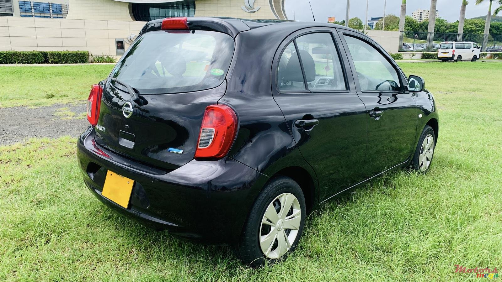 2014' Nissan March photo #5