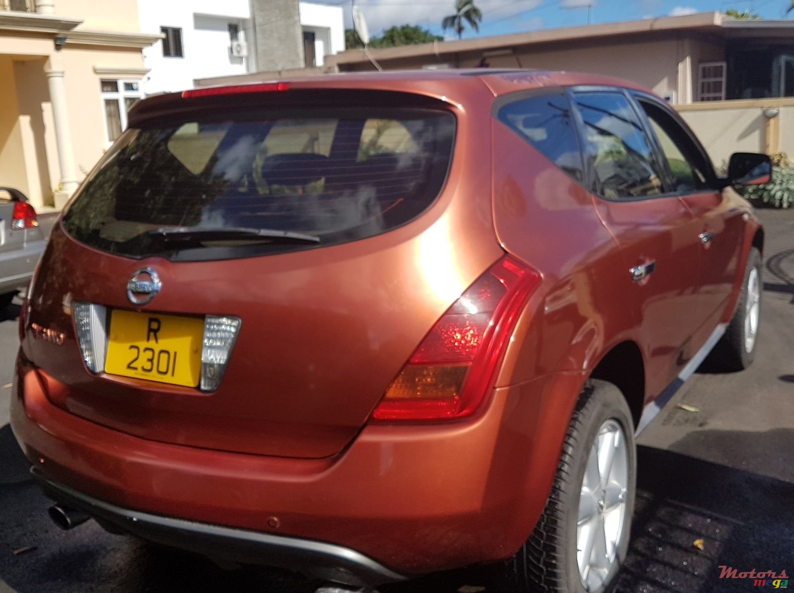 2005' Nissan Murano photo #2