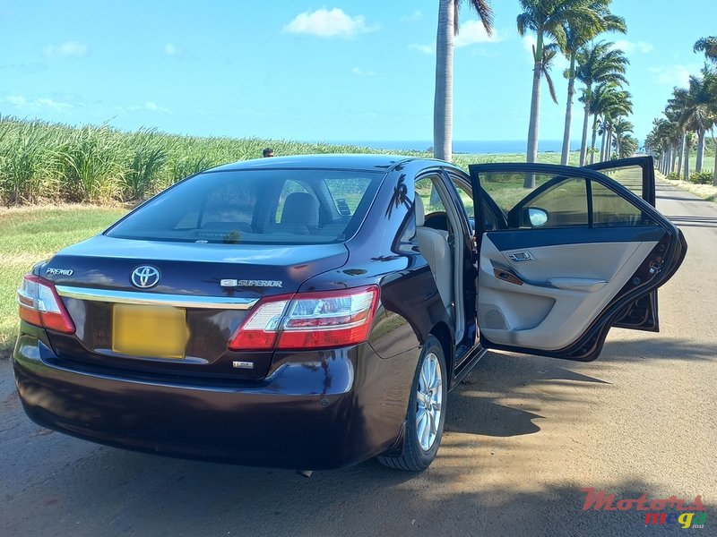 2014' Toyota Premio G Superiror photo #2