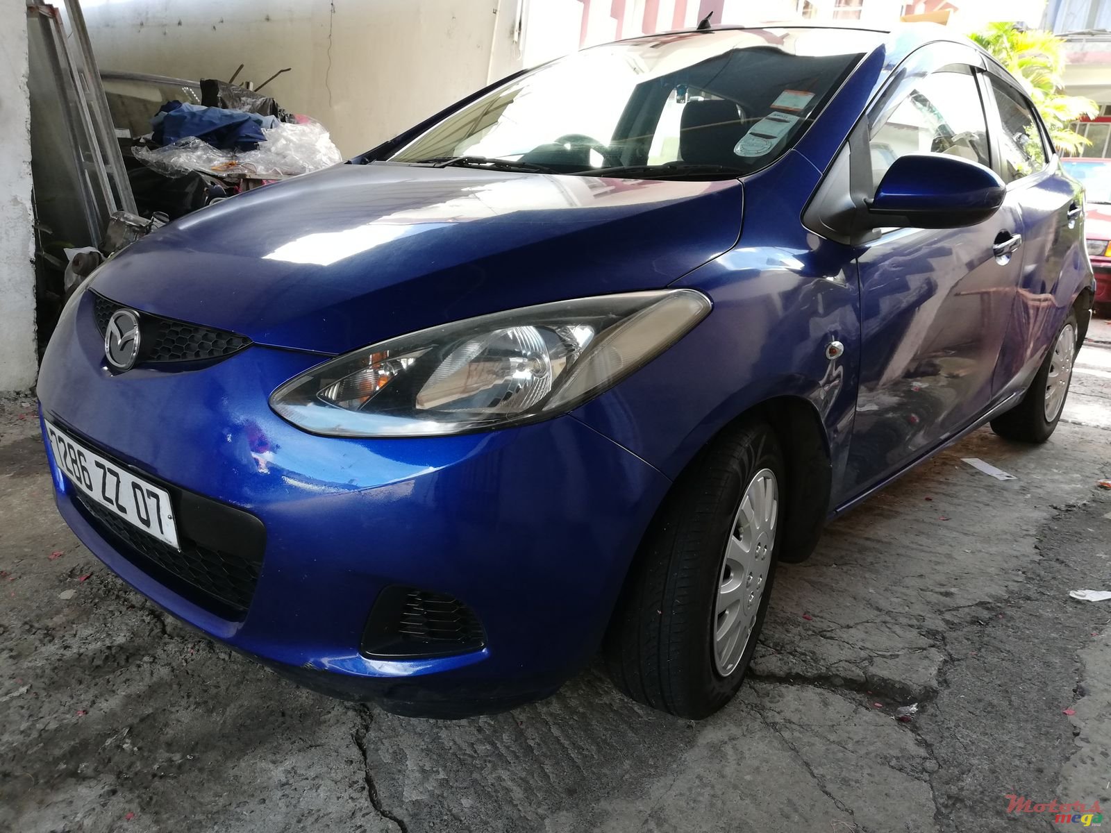 2007' Mazda Demio Hatchback photo #3