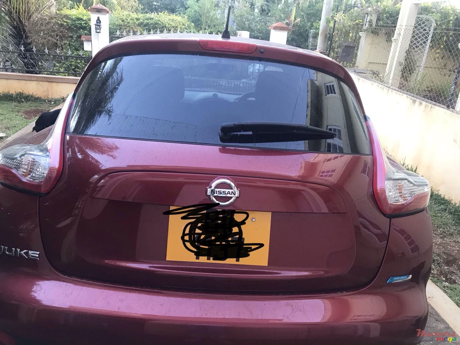 2015' Nissan Juke photo #2