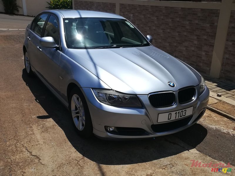 2009' BMW 3 Series photo #4