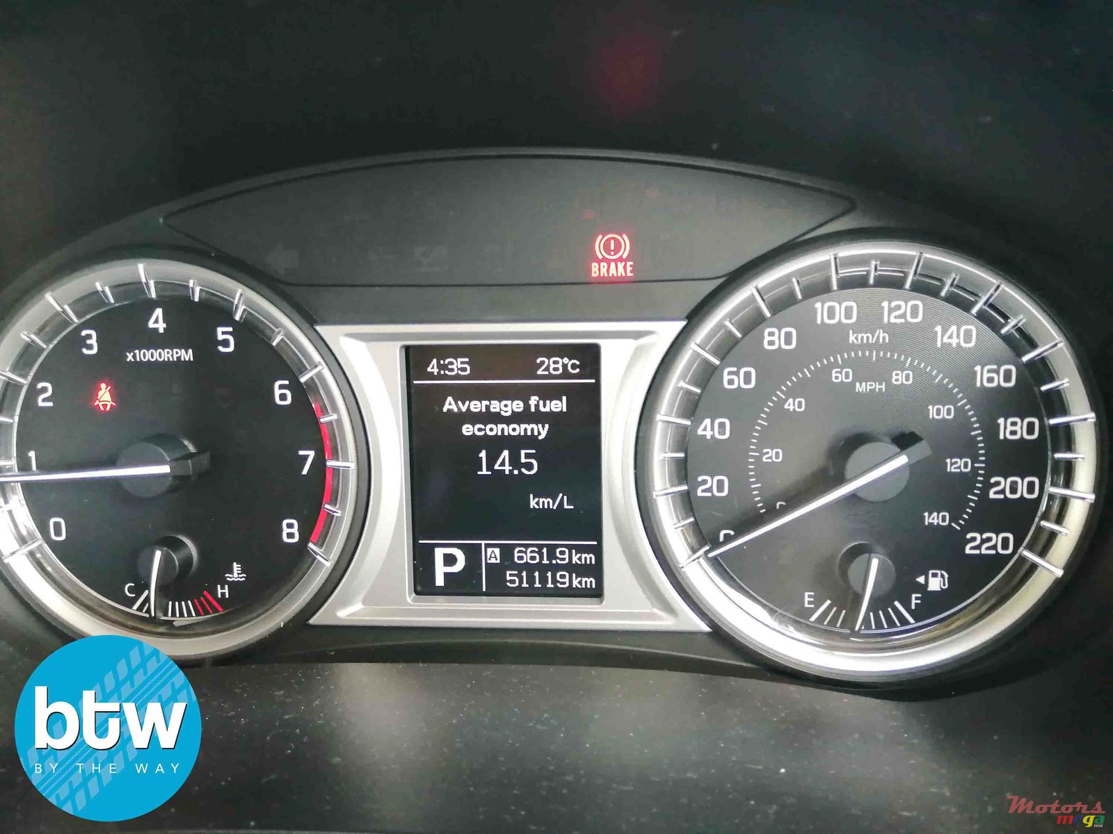 2016' Suzuki Vitara photo #7