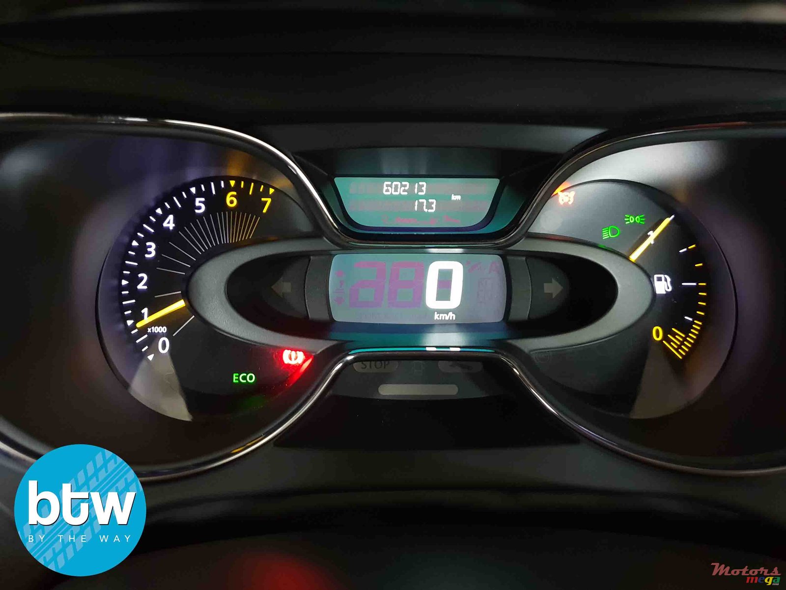 2014' Renault Captur photo #5