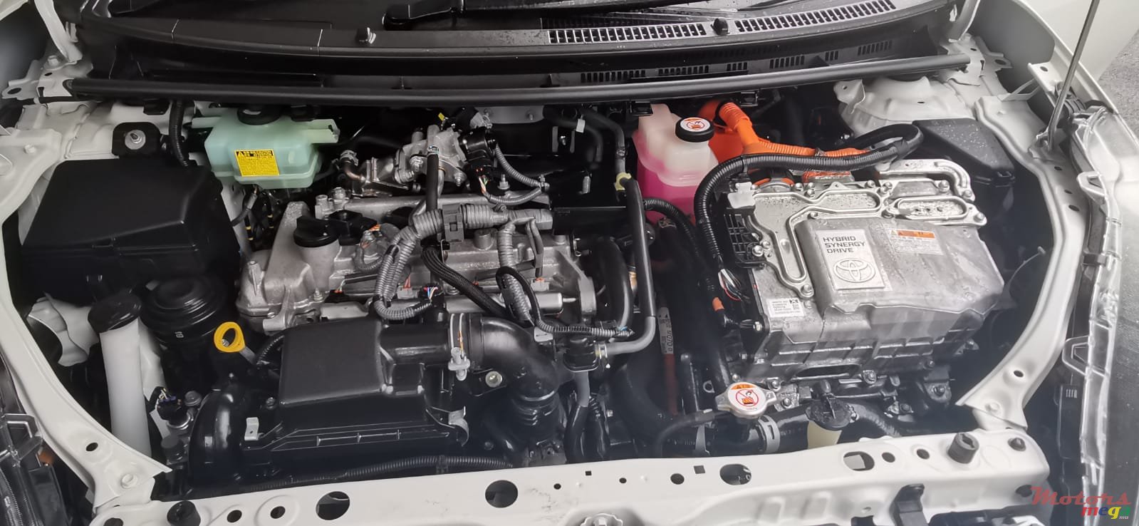 2018' Toyota Aqua photo #3