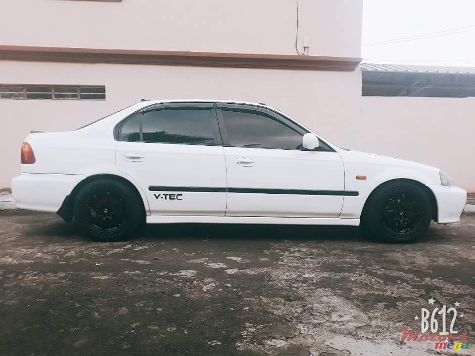 2000' Honda Passport photo #1