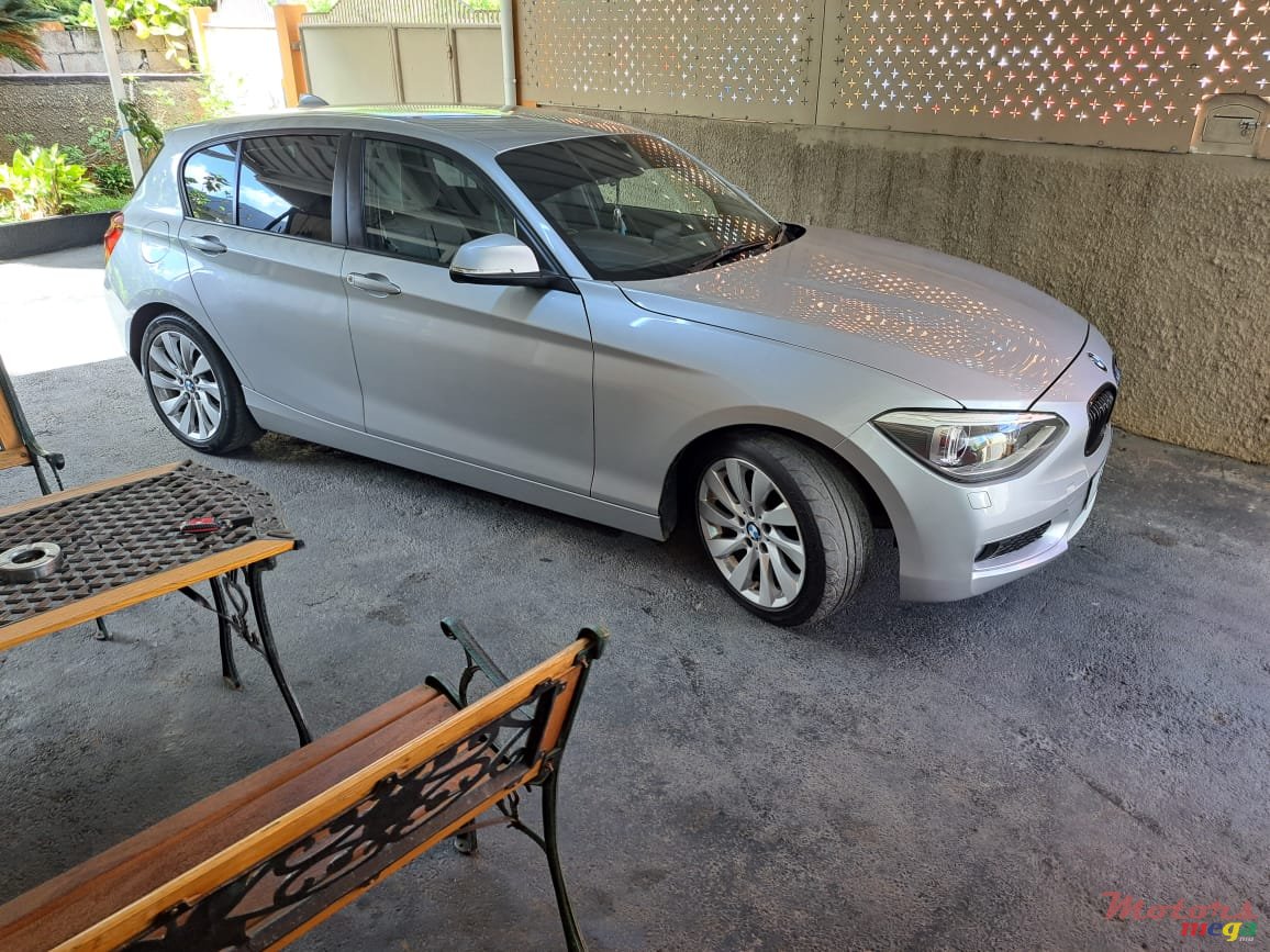 2012' BMW 120 photo #3