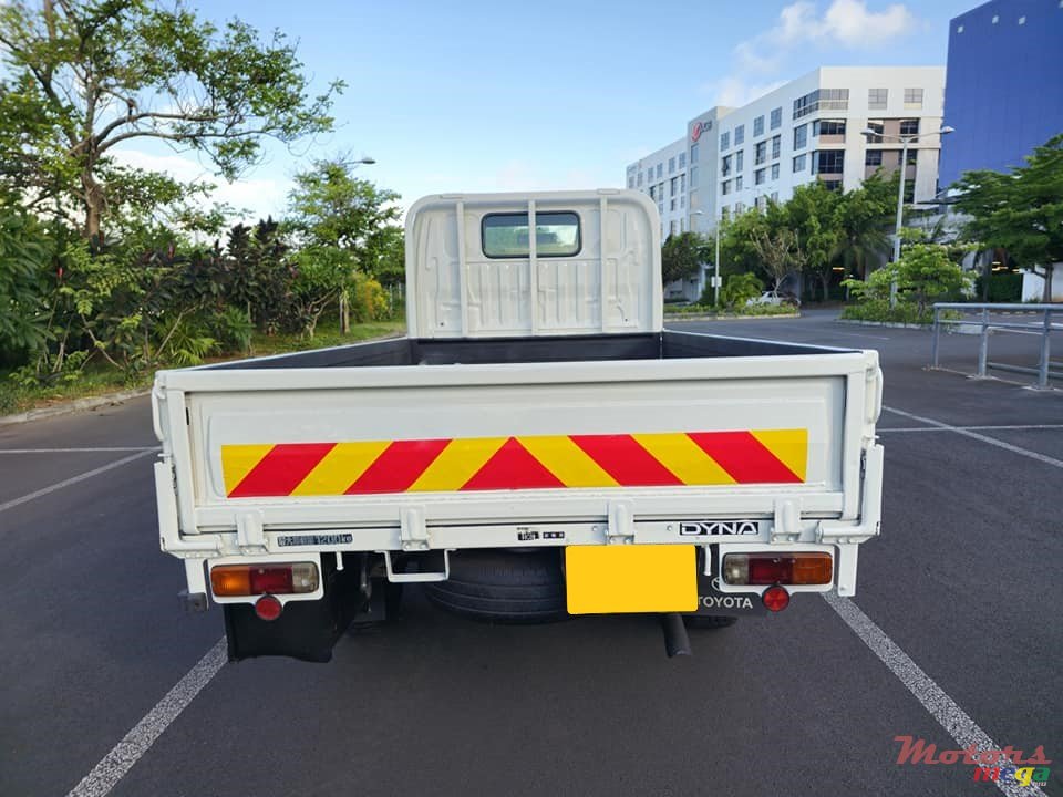 2008' Toyota Dyna photo #6