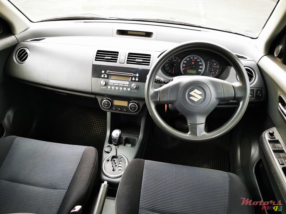 2008' Suzuki Swift photo #5