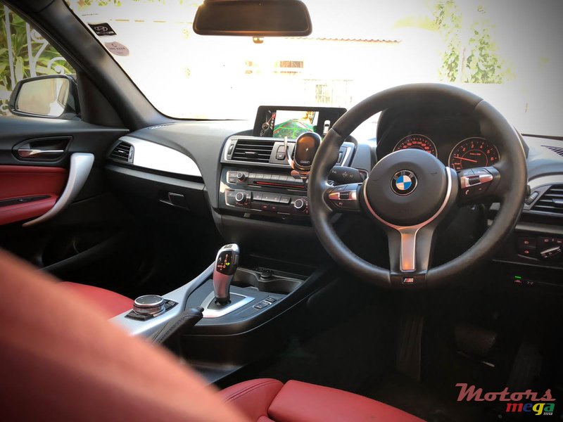 2015' BMW 1 Series M M Sport package photo #2