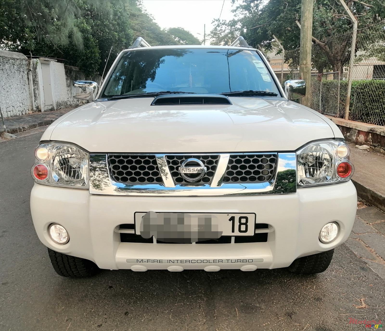 2018' Nissan Hardbody photo #1