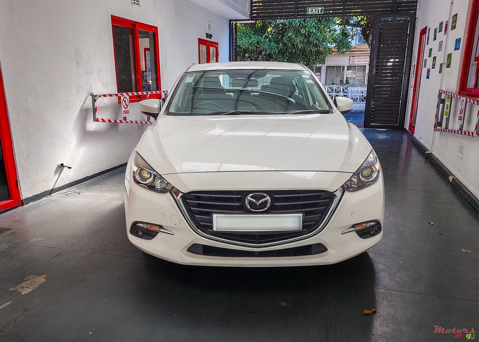 2018' Mazda 3 photo #3