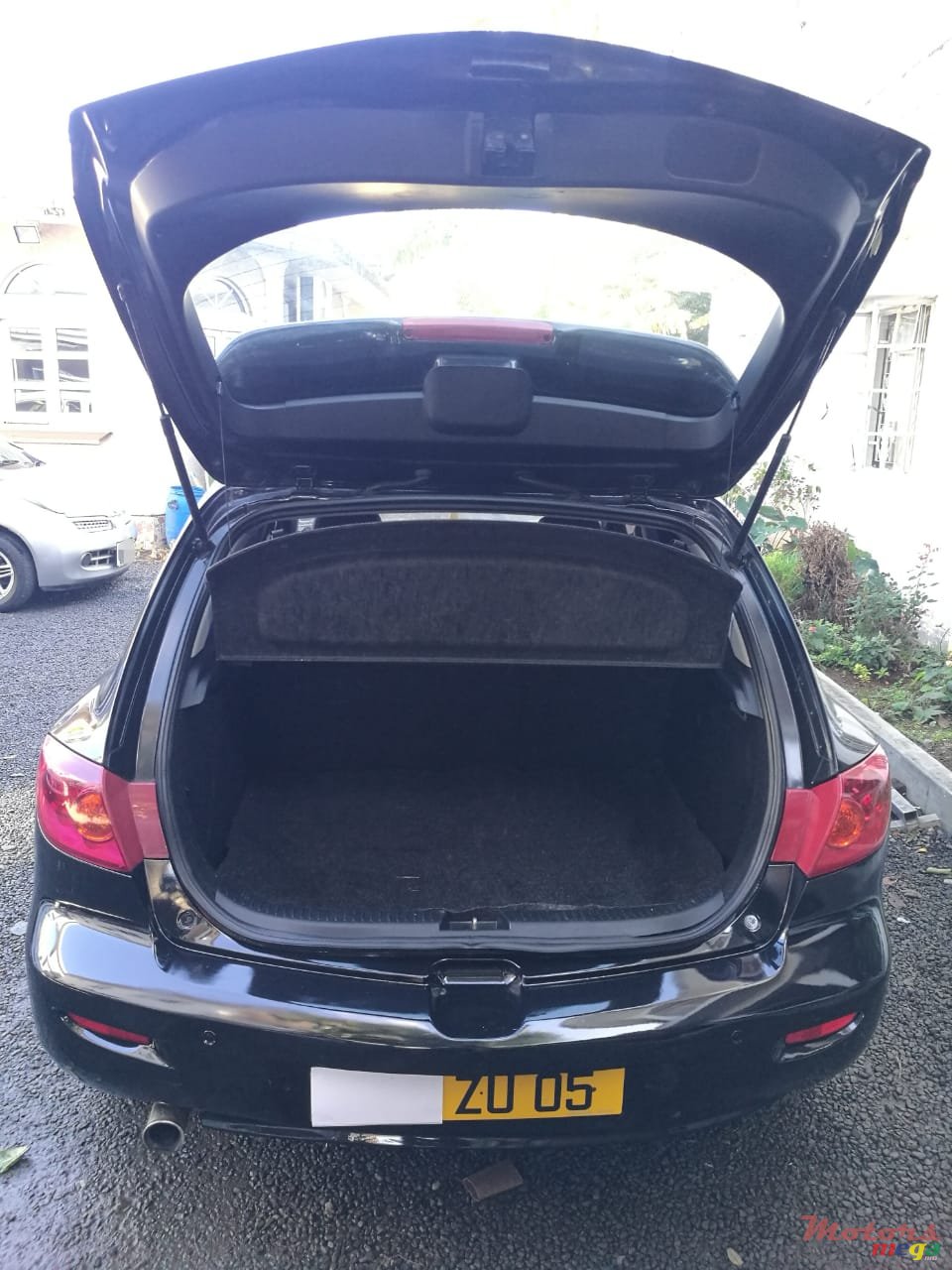 2005' Mazda 3 photo #7