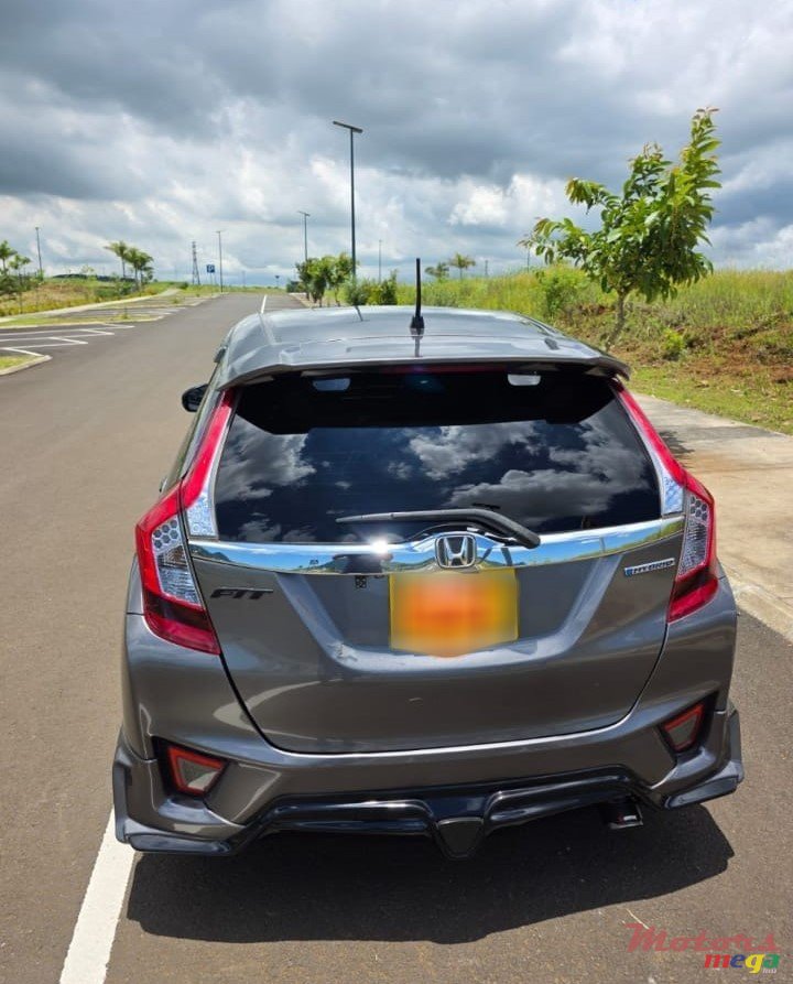 2014' Honda Fit Sport photo #4