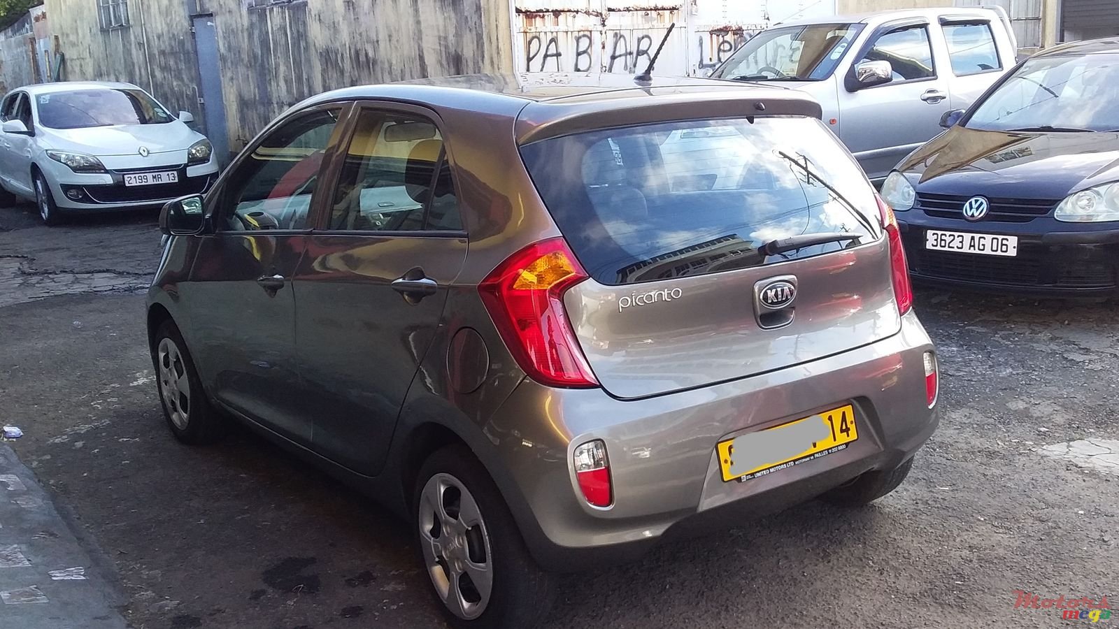 2014' Kia Picanto photo #5