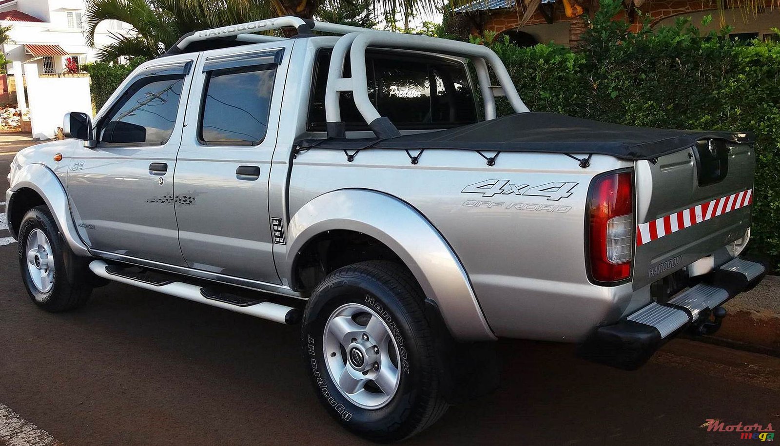 2006' Nissan Hardbody PREDATOR (4X4) 54227164 photo #2