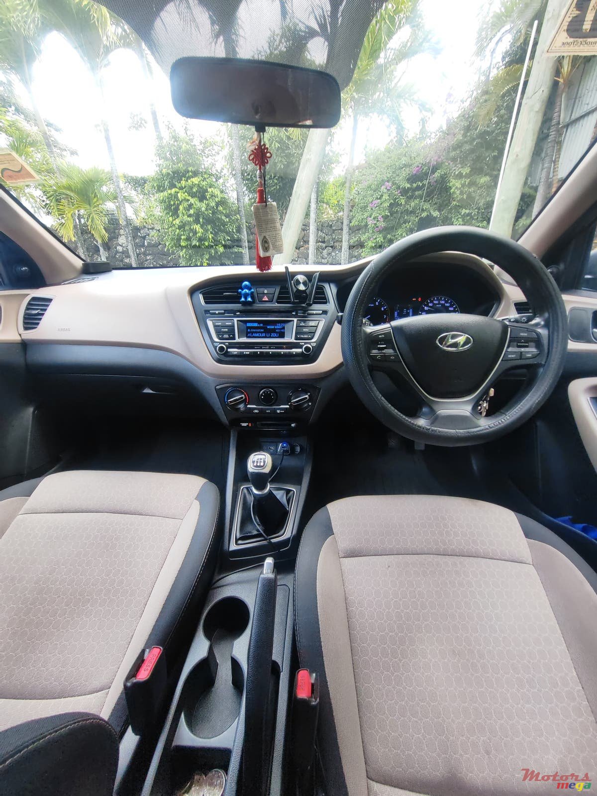 2015' Hyundai i20 photo #6