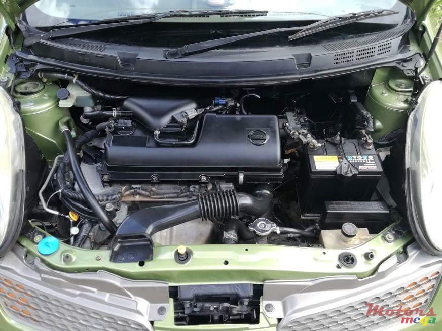 2004' Nissan March photo #7