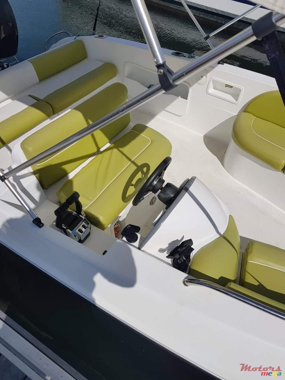 2012' Legend photo #3