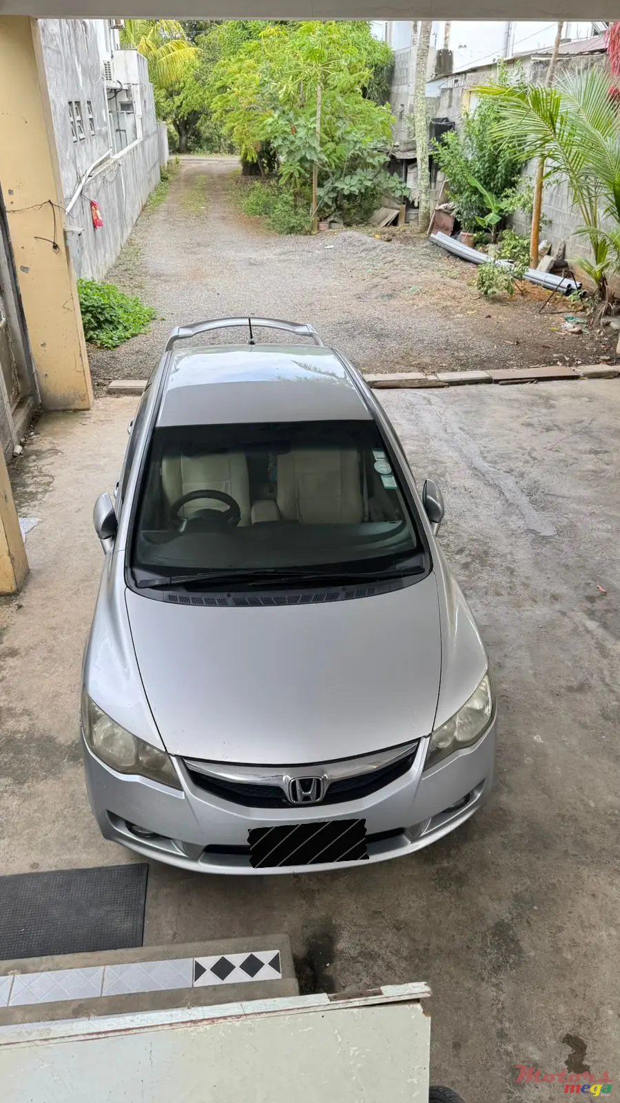 2010' Honda Civic photo #1