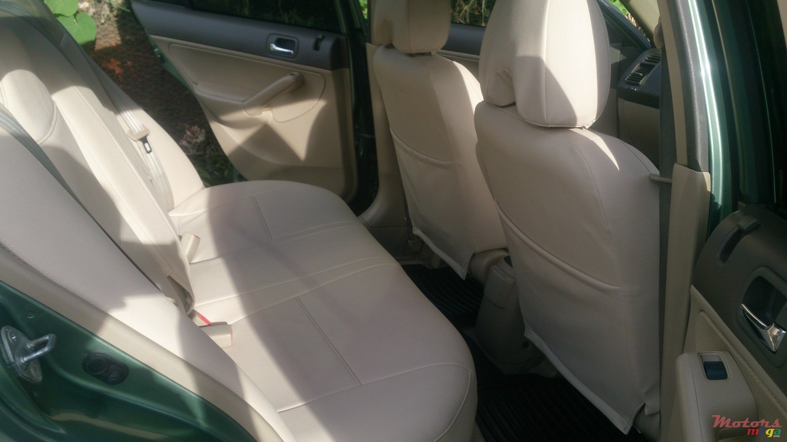 2004' Honda photo #2