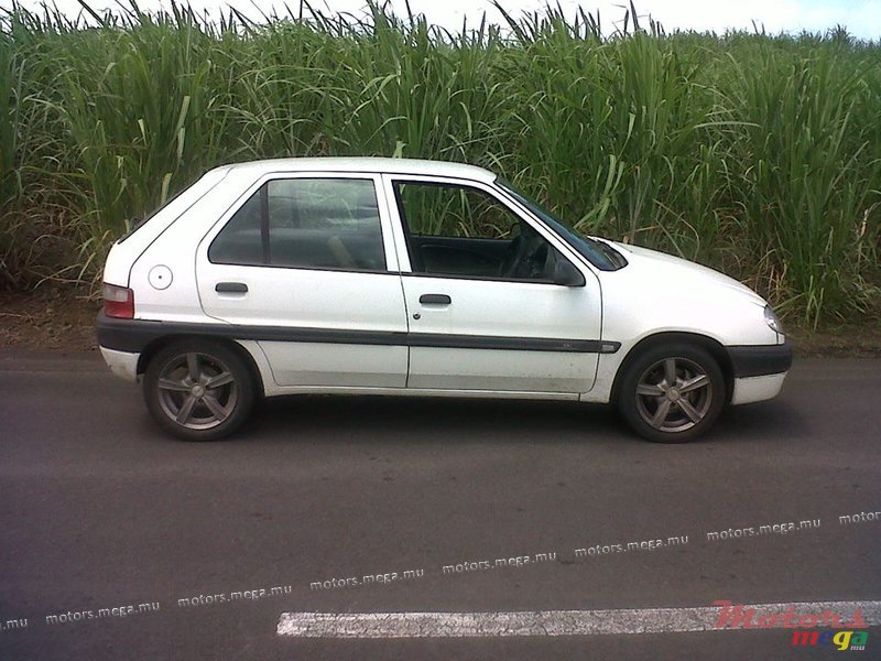 2000' Citroen photo #1