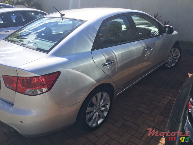 2012' Kia Cerato photo #2