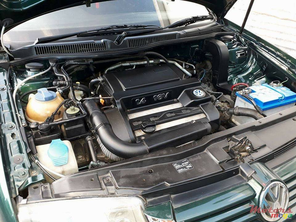 2001' Volkswagen Bora MK4 photo #6