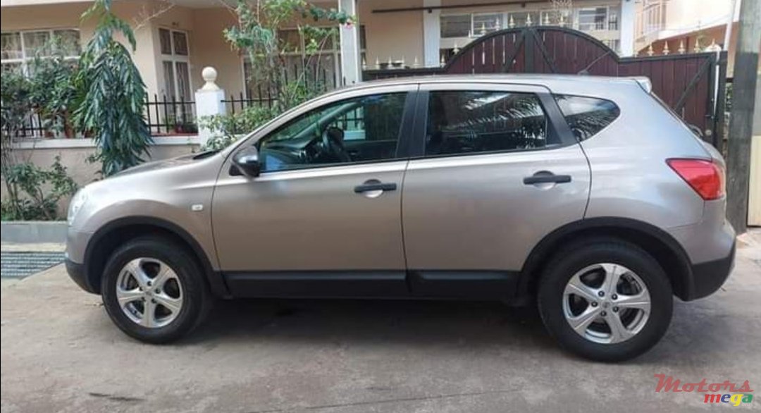 2009' Nissan Qashqai photo #6