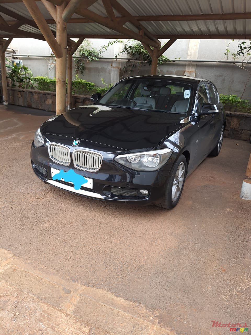 2015' BMW 116 Urban Line photo #1