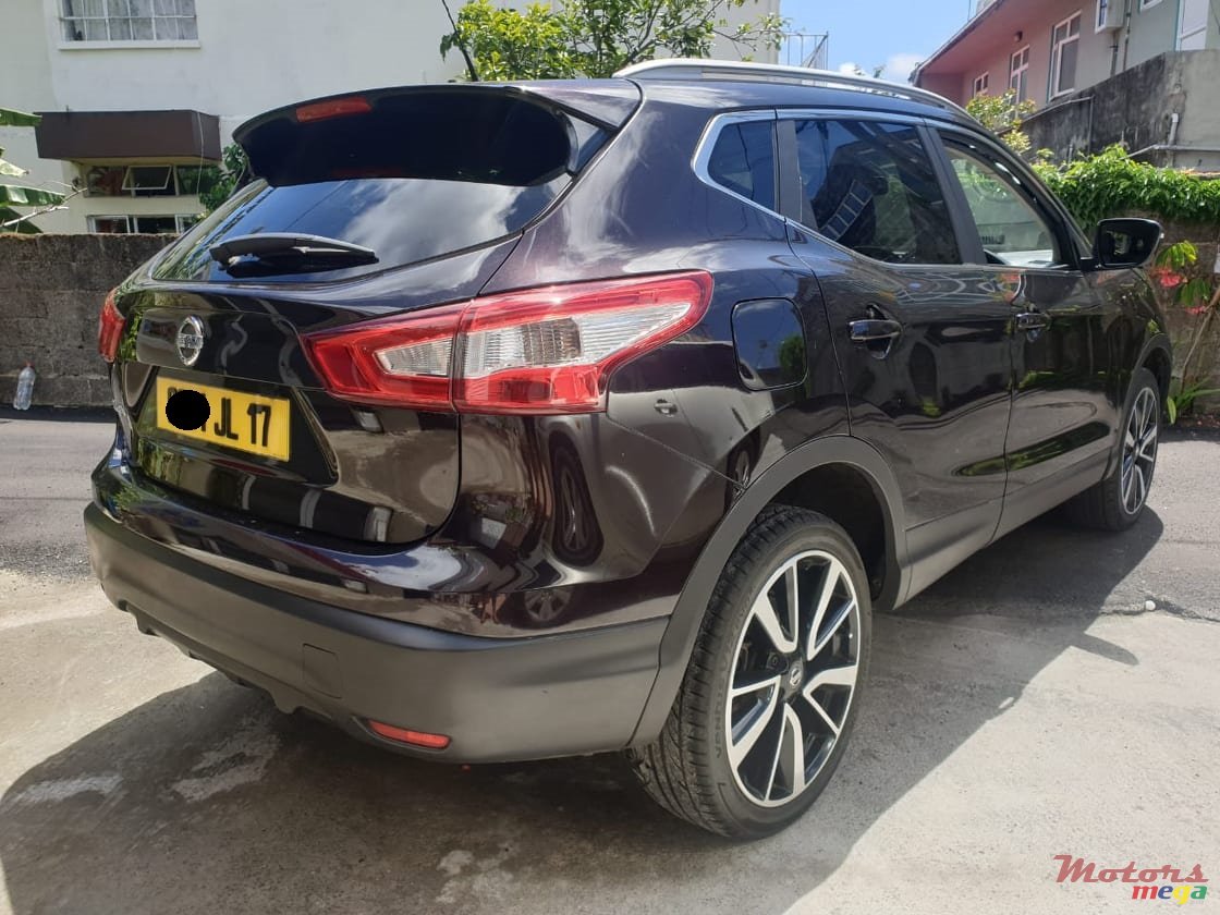 2017' Nissan Qashqai 1.6 Turbo AUTO photo #3