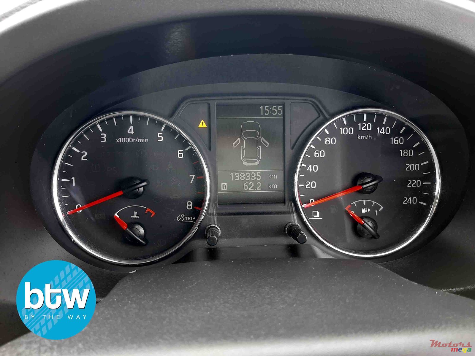 2011' Nissan X-Trail photo #7