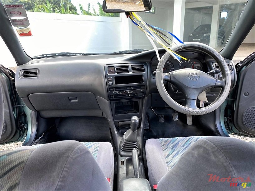 1996' Toyota Corolla EE100 Manual photo #3