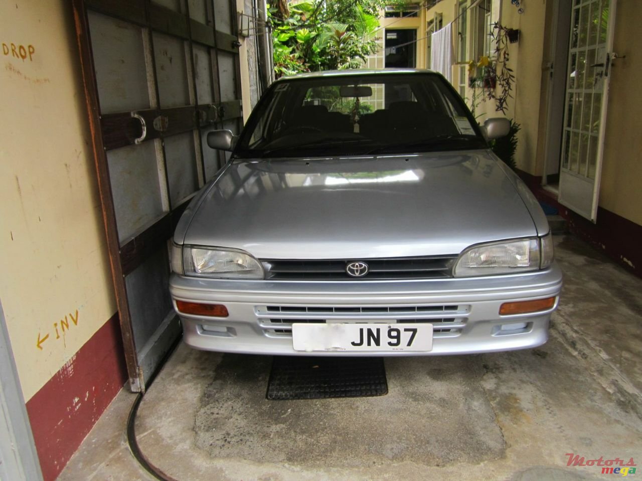 1997' Toyota Tazz photo #1