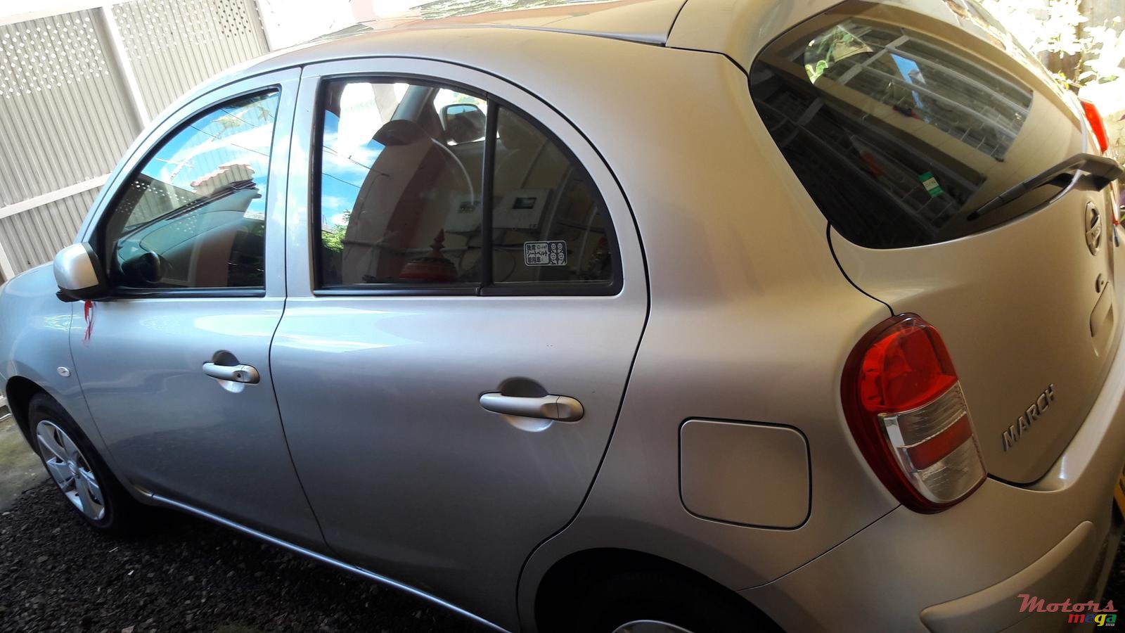 2012' Nissan March photo #1