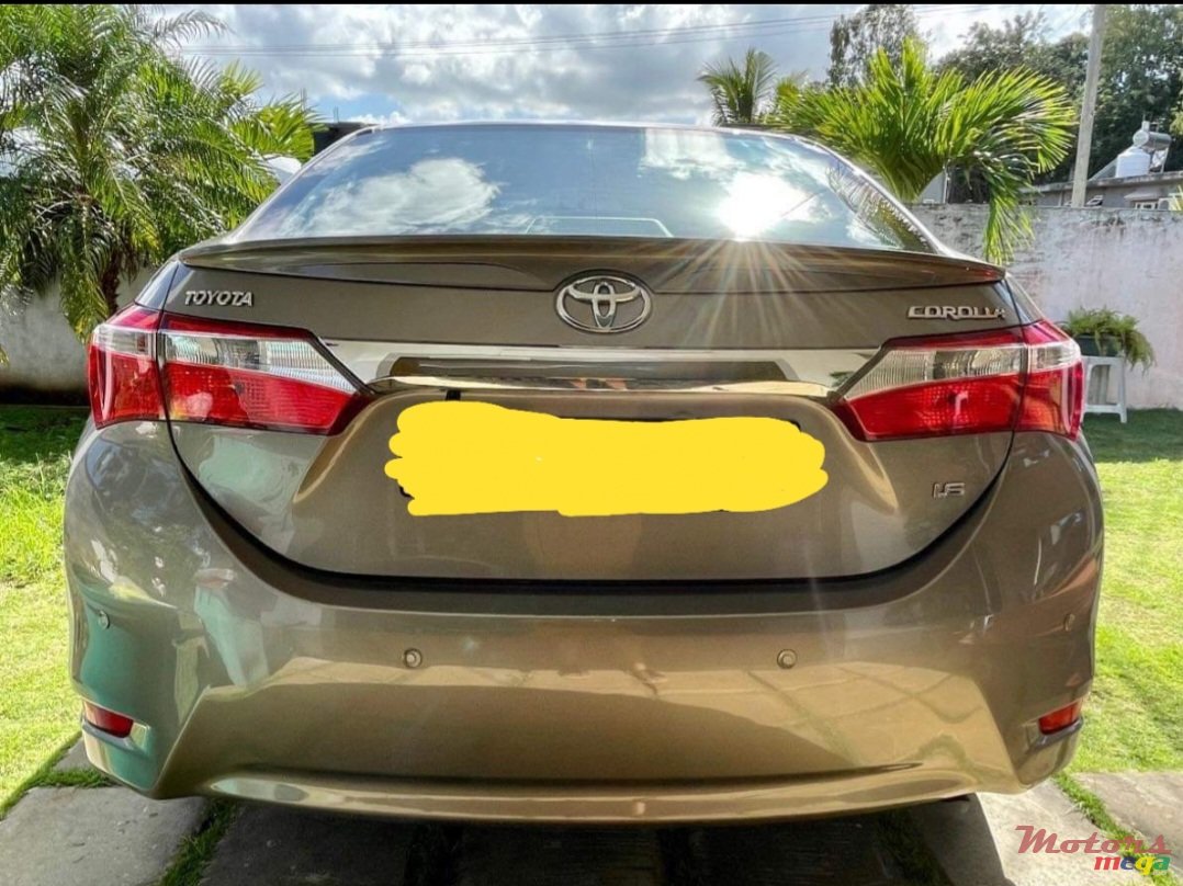 2016' Toyota Corolla 1.6 CVT photo #3